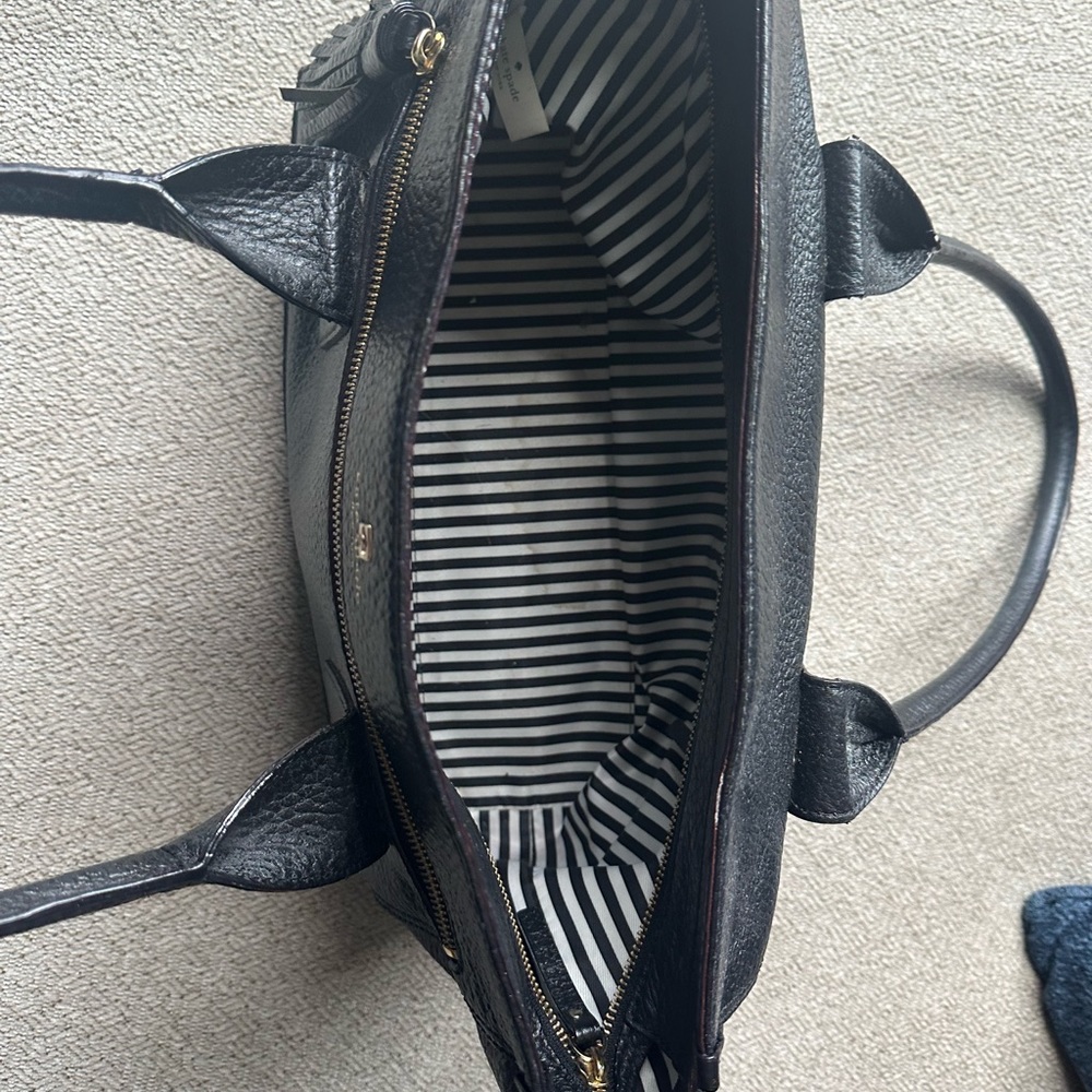 Kate Spade Southport Avenue purse - Picture 5 of 8